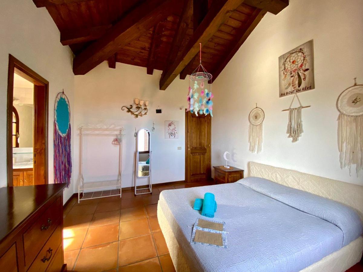 Villa Acchiappasogni Porto San Paolo  Exterior photo