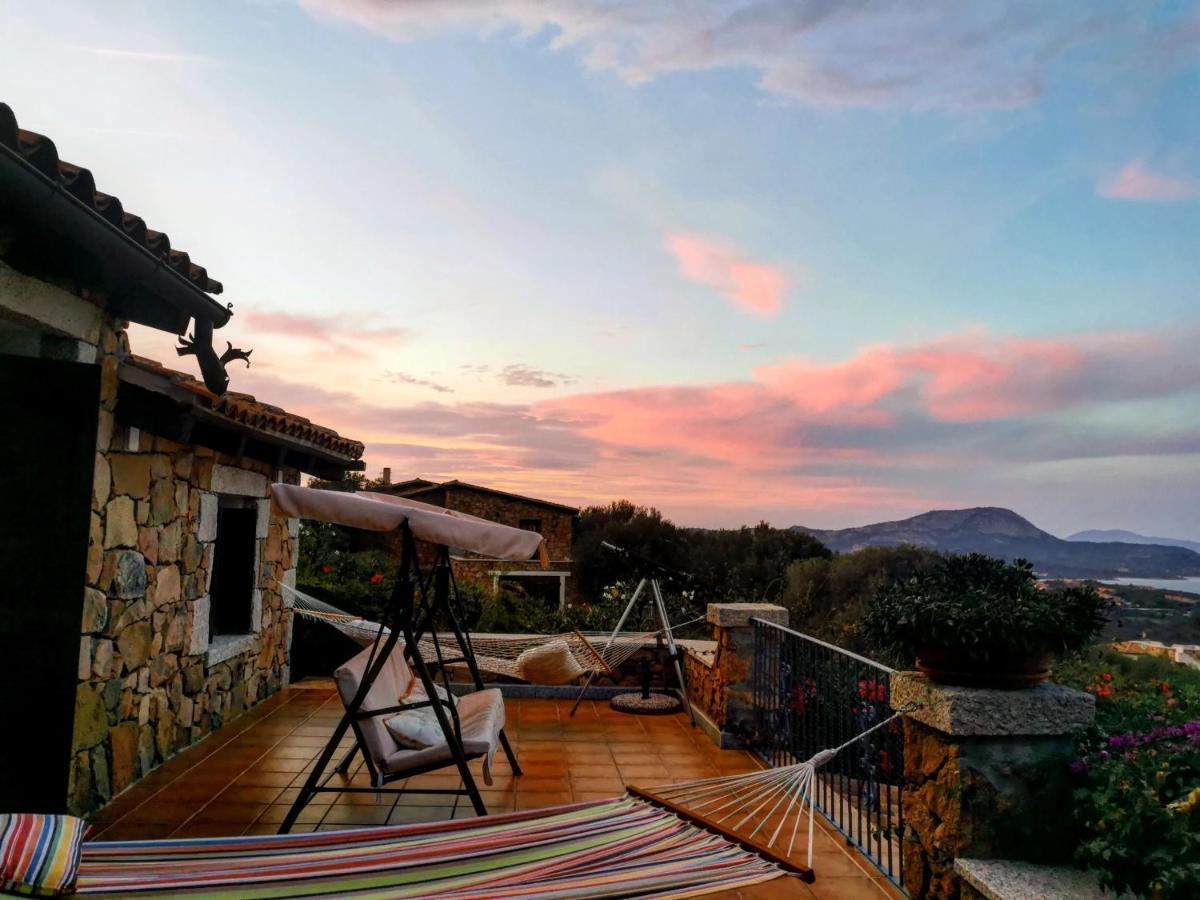 Villa Acchiappasogni Porto San Paolo  Exterior photo